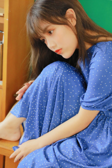 小莹客厅激情四十六章